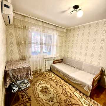 Героїв Дніпра вул., 25