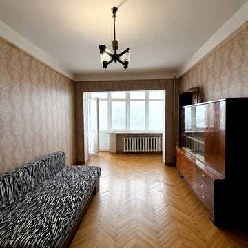 Митрополита Андрея Шептицького вул. (Анатолія Луначарського), 24