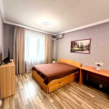 Урлівська вул., 36