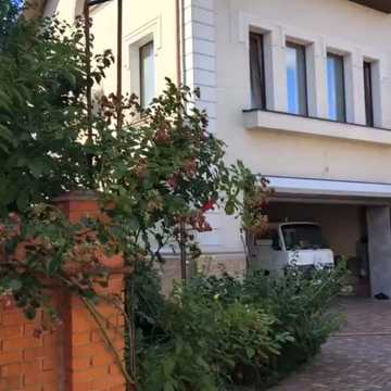 Шишкіна, 2Б