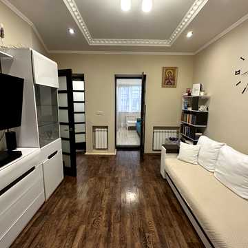 Івана Біберовича вул., 13
