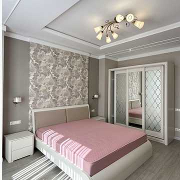 Академіка Філатова вул., 2/1