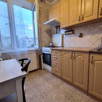 Олександра Архипенка вул. (Мате Залки), 7/5