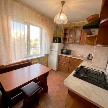 Героїв Маріуполя вул. (Маршала Якубовського), 7