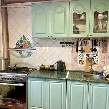 Донецьке шосе, 3