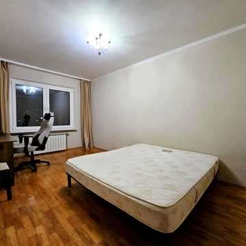 Григорія Ващенка вул., 3