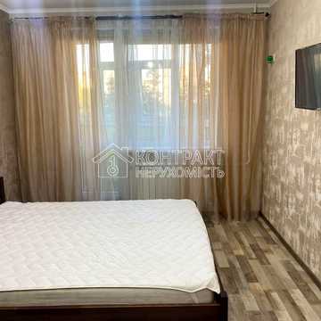 Валентинівська вул. (Блюхера), 38а