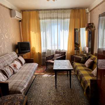 Міста Шалетт вул., 10