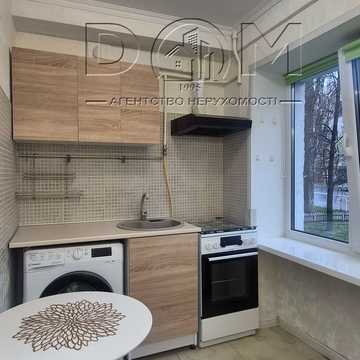 Михайла Бойчука вул. (Кіквідзе), 28