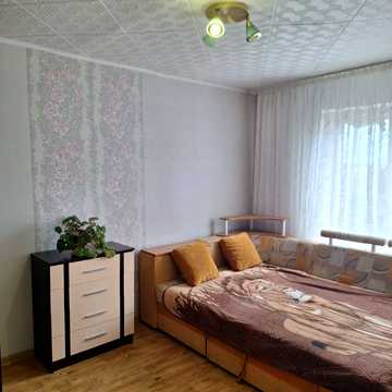 Симиренка вул., 22
