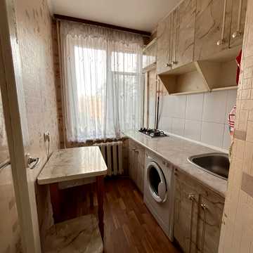 Дегтярівська вул., 35/9
