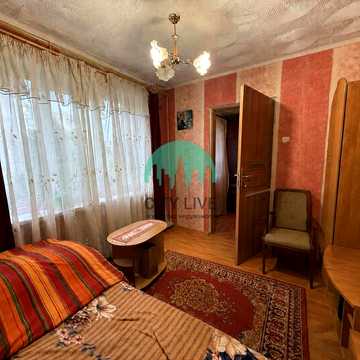 Гната Хоткевича вул., 73