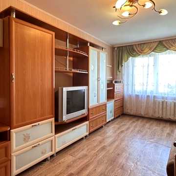 Незалежності пров., 7