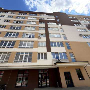 Володимира Великого вул., 5-Б
