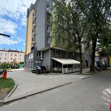 Пекарська вул., 57
