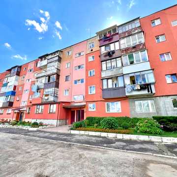 Маковея вул., 35