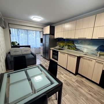Преображенська вул. (Івана Клименка), 7