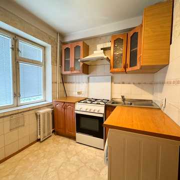 Зоологічна вул., 12/15