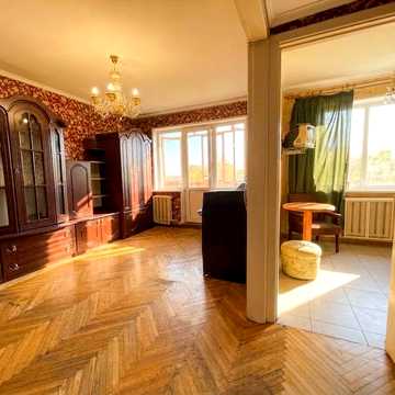 Вацлава Гавела бульв. (Івана Лепсе), 5