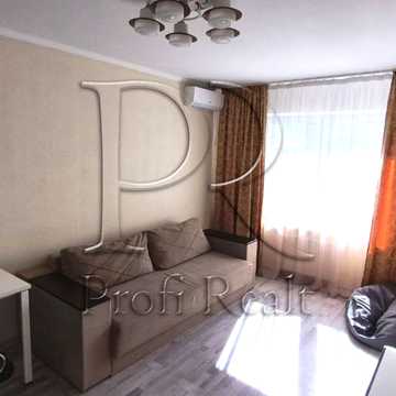 Софії Русової вул., 3