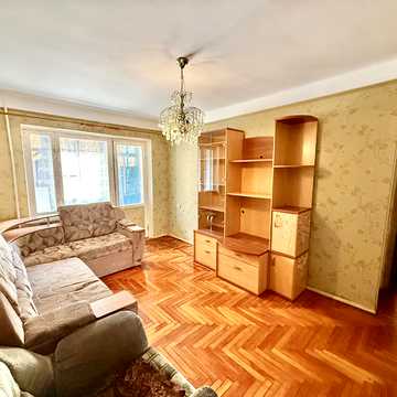 Парамонова вул., 5