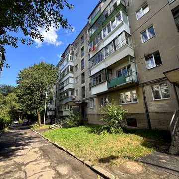 Керченська вул., 7