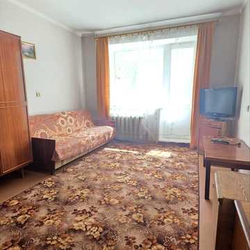 Михайла Лушпи просп. (Космонавтів), 51