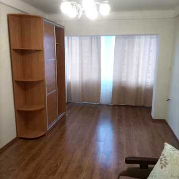 Рене Декарта вул. (Кулібіна), 6