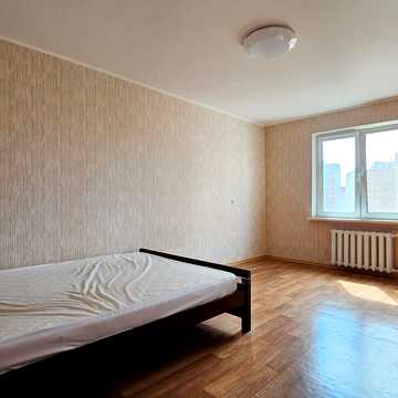 Урлівська вул., 24