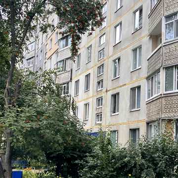Єдності вул. (Краснодарська), 183