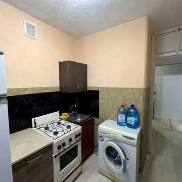 Гвардійців-Широнінців вул., 73а
