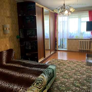 Каденюка вул. (Танкопія), 10
