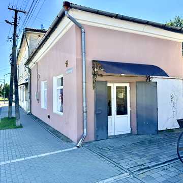 Тараса Шевченка вул., 13