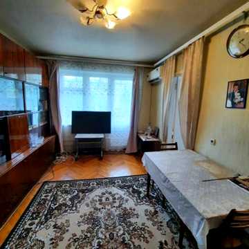 Нескорених вул. (Героїв Праці), 54а