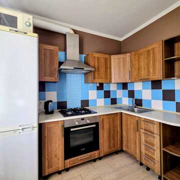 Братства Тарасівців вул. (Декабристів), 9