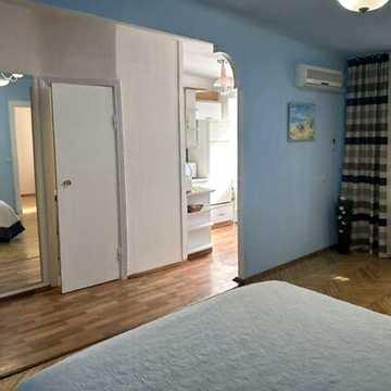 Лабораторна вул., 28