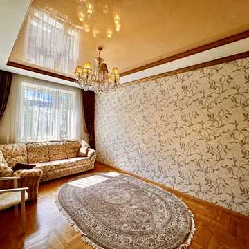 Михайла Бойчука вул. (Кіквідзе), 15