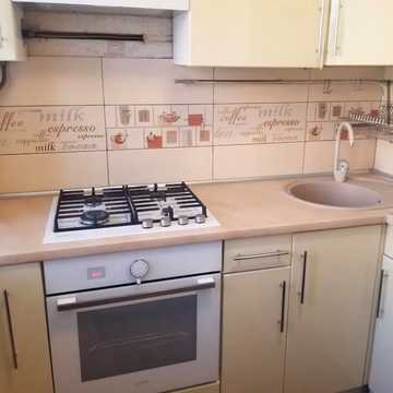 Замостянська вул. (50-річчя Перемоги), 3