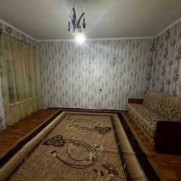 Садовий пров., 7