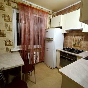 Нескорених вул. (Героїв Праці), 20б