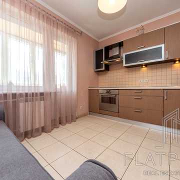 Федора Ернста вул., 2