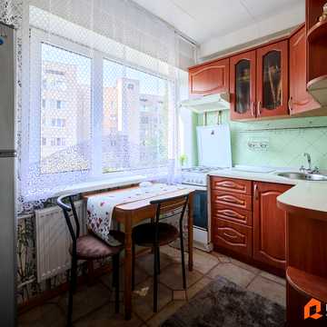 Кирилівська вул. (Фрунзе), 117