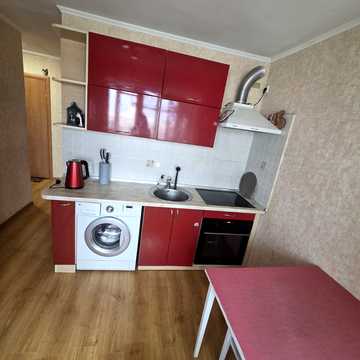 Оболонський просп., 9