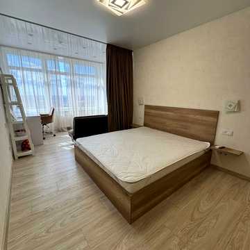 Академіка Сахарова вул., 3-А