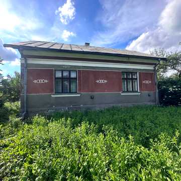 Караїмської, 10