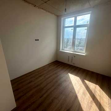 Краснова вул., (65 перлина)