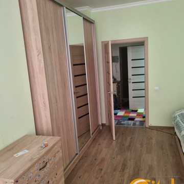 Богдана-Ігора Антонича вул., 5