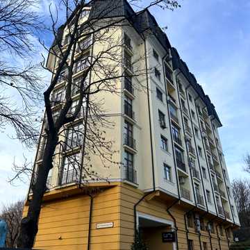 Личаківська вул. (), 33-А