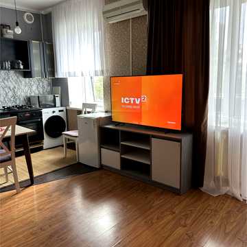Гоголівська вул., 11