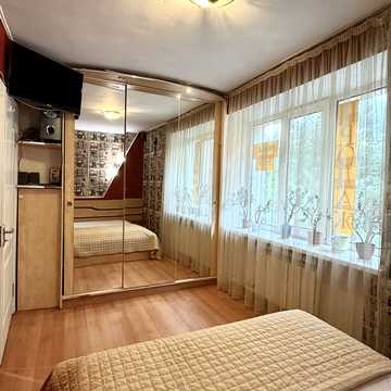 Миру просп., 70/2